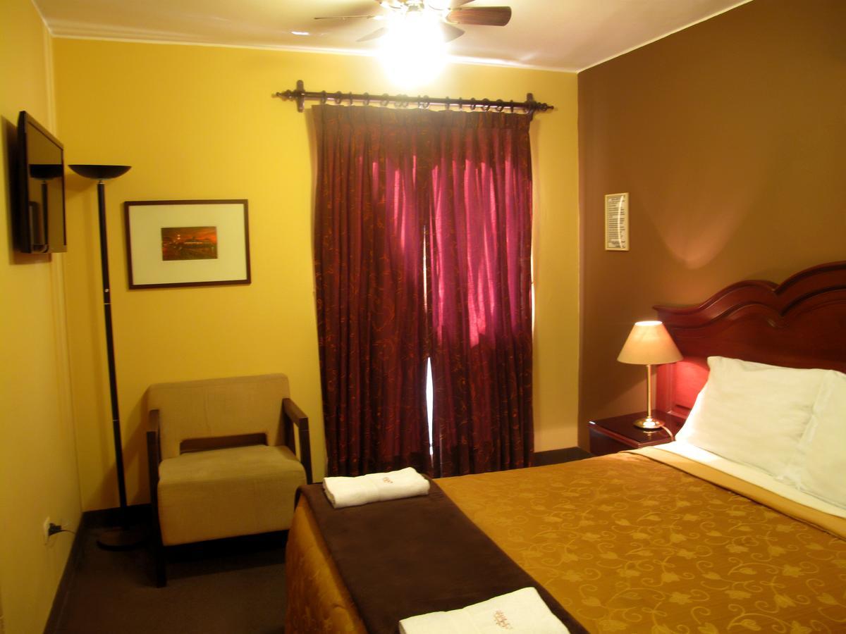 Solis Dies Hotel Lima Luaran gambar